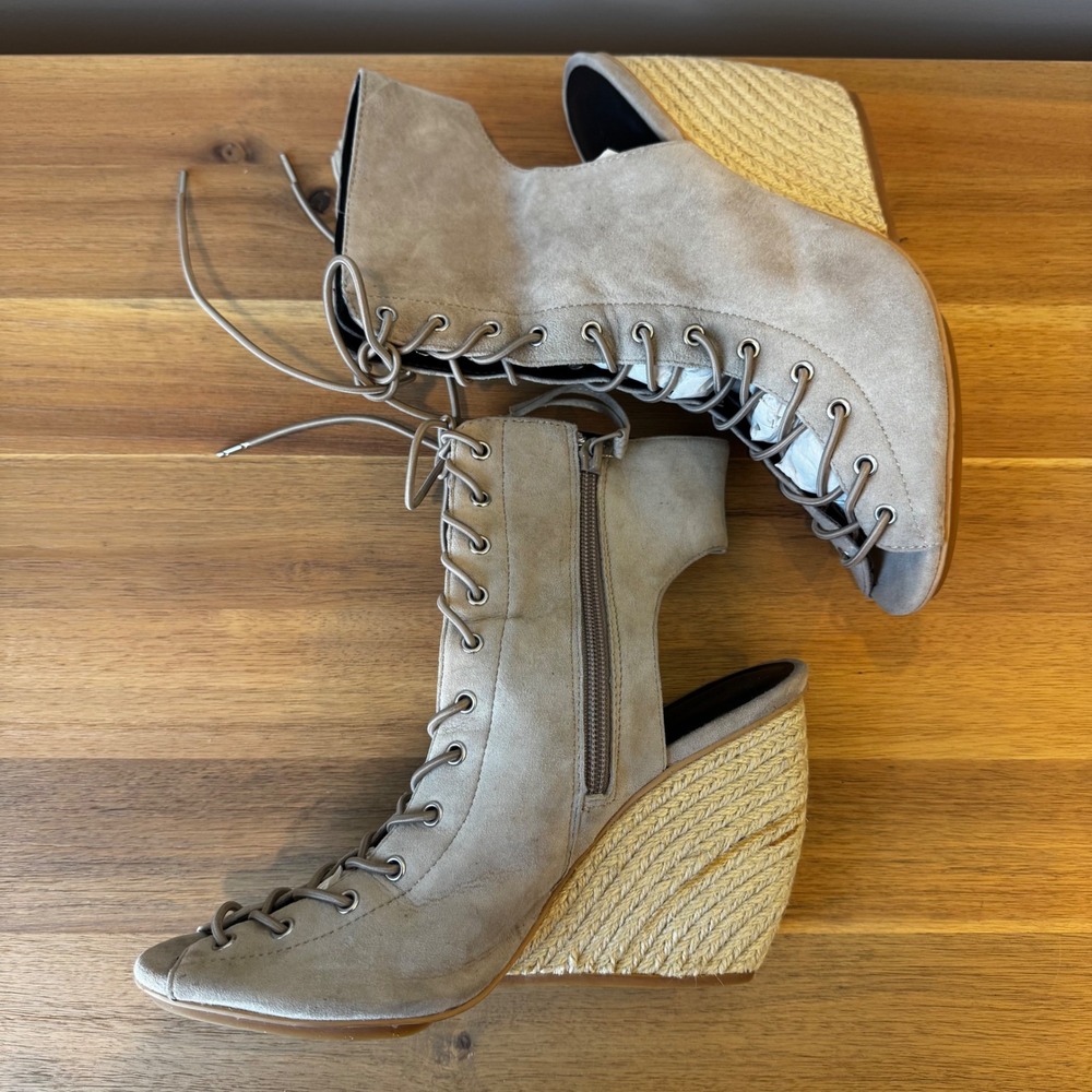 Rebecca Minkoff Women 8.5 M Taupe Suede Lace Up Espadrille Wedge Bootie Sandals
